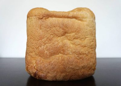 how to get bread out of bread machine